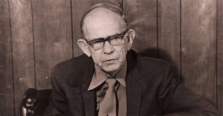 Albert E Brumley