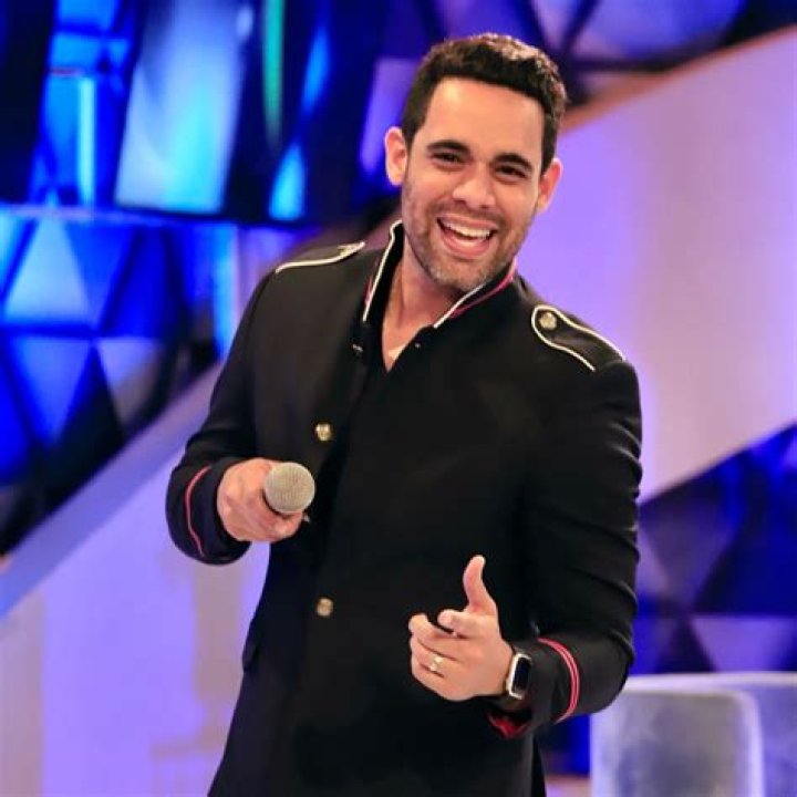 Albert Mena