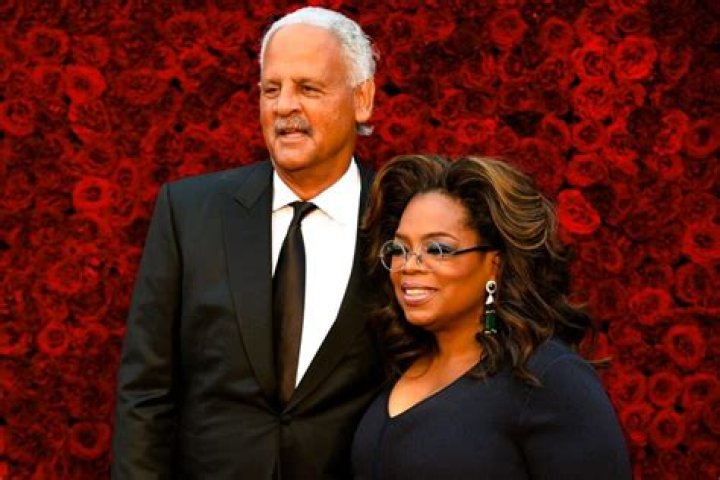 All About Stedman Graham | Net Worth, Relationship, Career