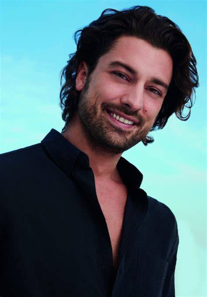 Alp Navruz