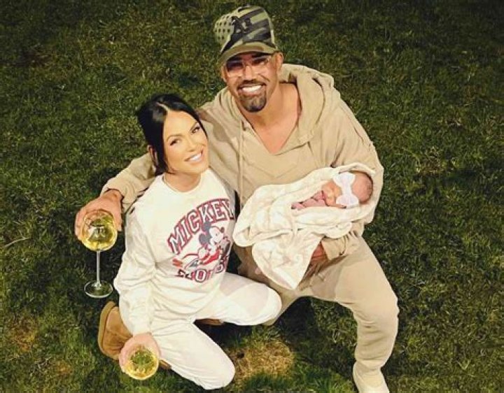 Chicago Rapper Talks About How He Lives In The Same House With Three Of His Baby Mama’s