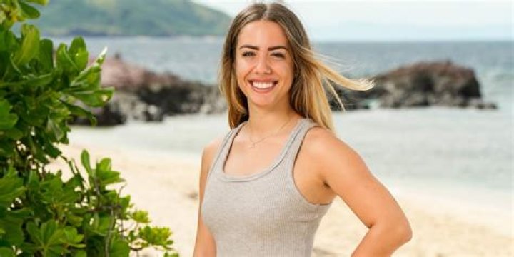 Discover Dee Valladares’s identity and learn about her Survivor Season 45 cast wiki, net worth, and career.