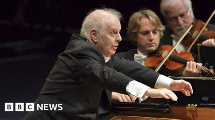Due To Health Issue, Daniel Barenboim Step Back From Performances