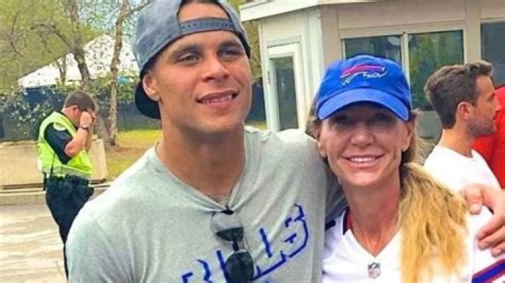Everything About Jordan Poyer Parents