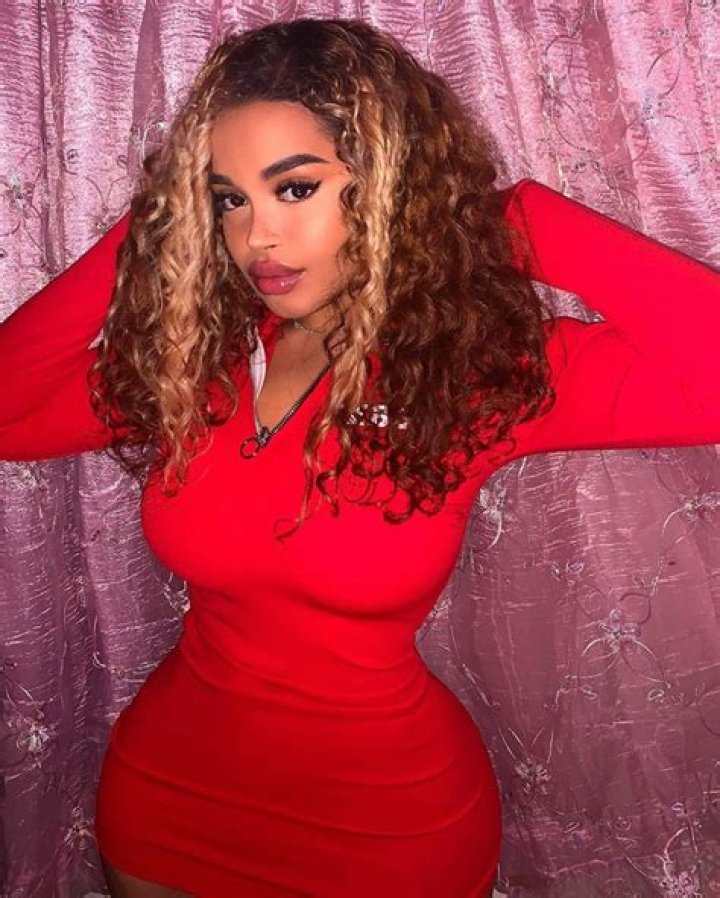 Giselle Lynette