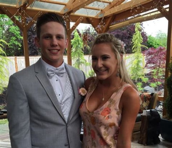 Is Adley Rutschman Married To Girlfriend Alli Schwarm | Age