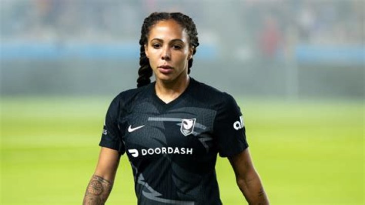 Is Sydney Leroux Dating Merritt Mathias?