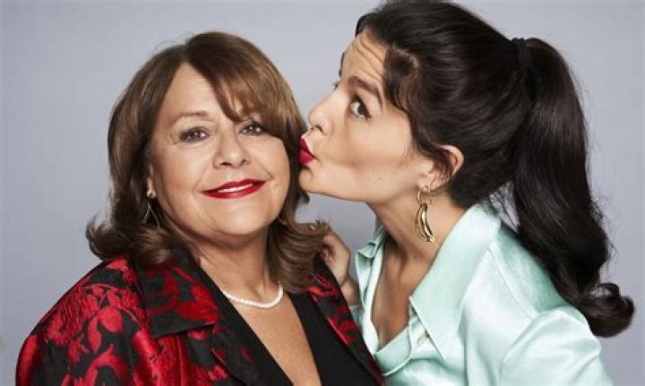 Jessie Ware Parents: Meet Helena And John Ware