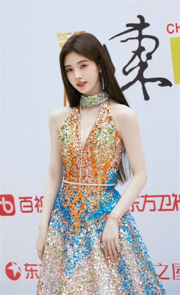Ju Jingyi