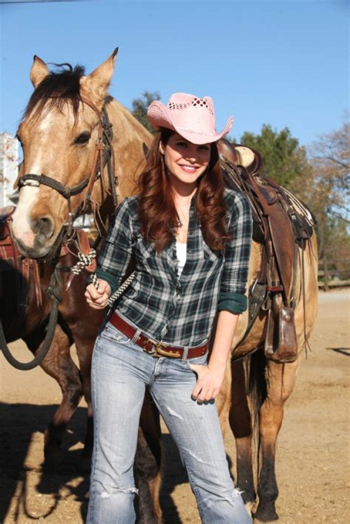 Julia Allison