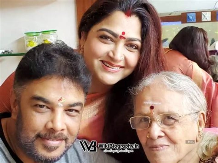Khushbu Sundar Biography, Age, Career, Net Worth, Height, Relationship & More