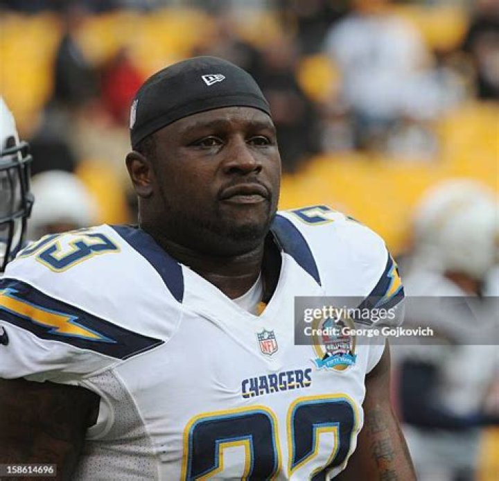 Le’Ron McClain