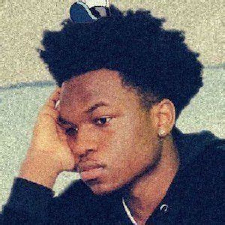 Lenarr | Bio, Age, Net Worth, Relationship, Career