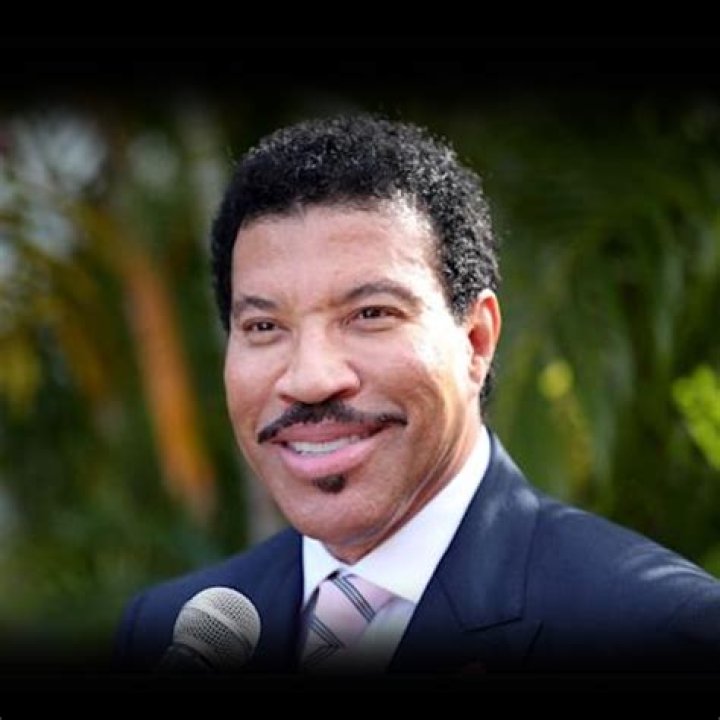 Lionel Richie Net Worth | How Rich Is He | Lifestyle And Career Highlights