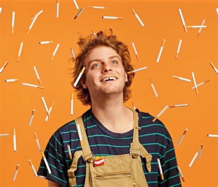 Mac DeMarco Biography, Age, Career, Net Worth, Family