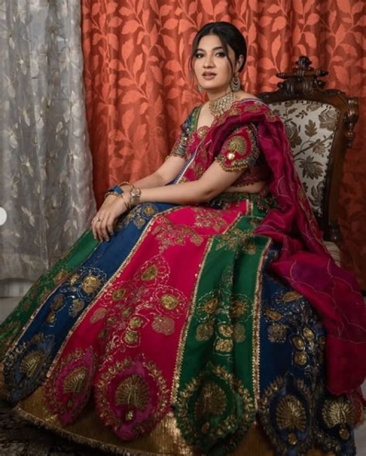 Meet Anam Mirza, the Sister of Sania Mirza:Biography,Net...
