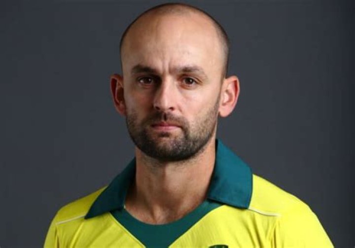 Nathan Lyon Biography, Height, Age, Salary, Net Worth, Wife