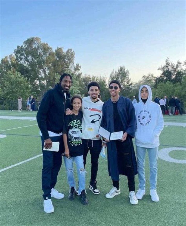 Preston Pippen | Parents And Sibilings