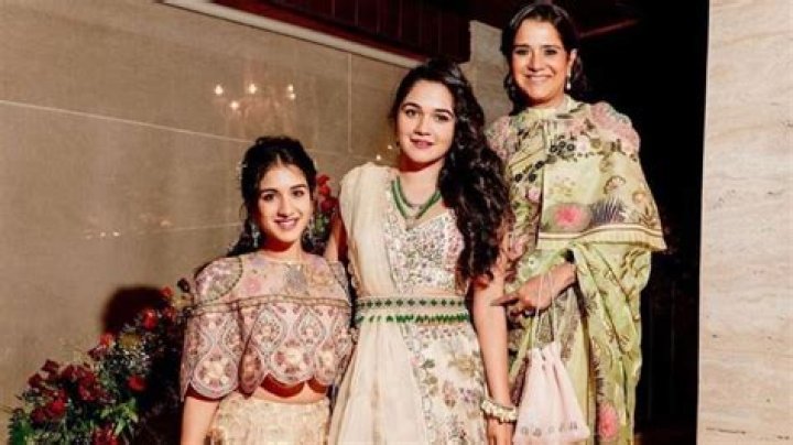 Radhika Merchant Parents: Meet Viren Merchant And Shaila Merchant