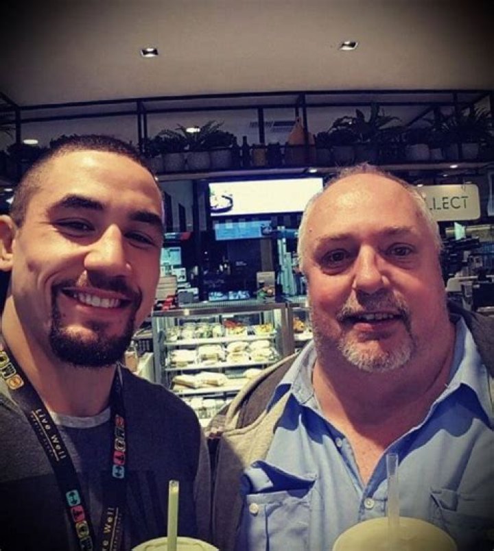 Robert Whittaker Parents | Meet Jewel And Jack Whittaker