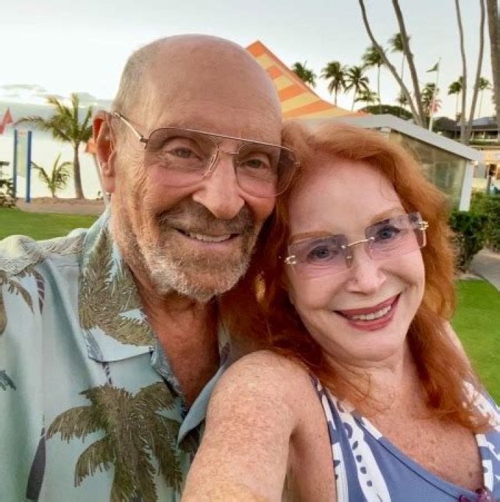 Sondra Currie | Bio, Age, Net Worth, Relationship, Career