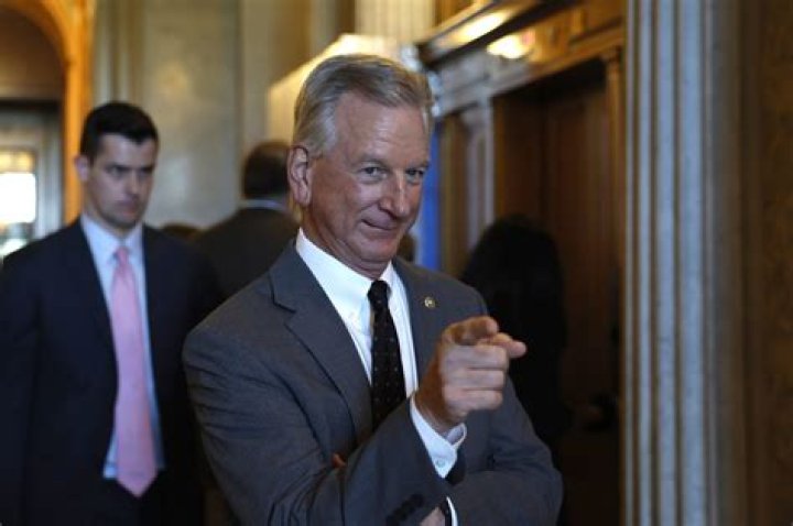 Tommy Tuberville Bio, Age, Height, Career, Wife, Children, Net Worth