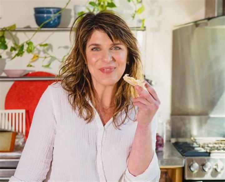 Vivian Howard | Bio, Age, Net Worth, Relationship, Career
