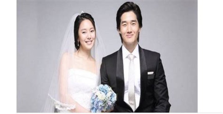 Yunjin Kim Husband: Meet Jeong Hyeok Park