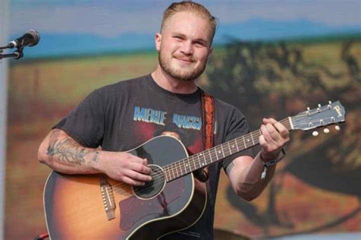 Zach Bryan Age | How Old Is He | Learn About His Musical Career | Wiki And Family